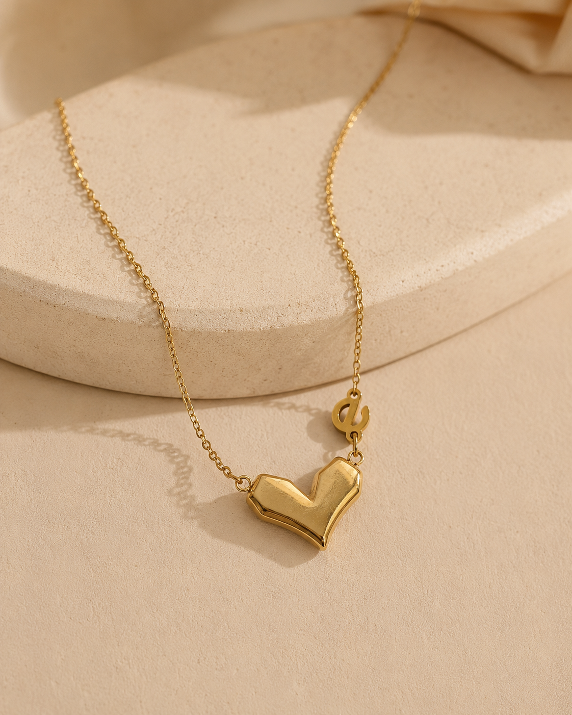 Valen Heart Pendant Necklace