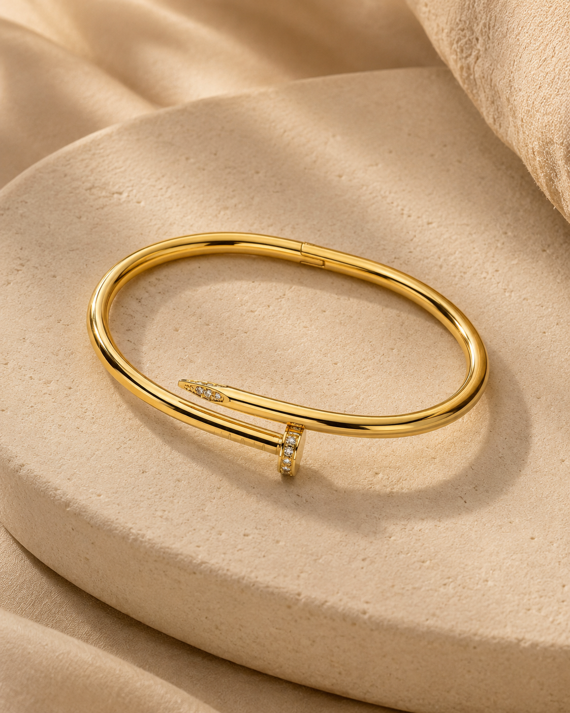 Celeste Nail Cuff