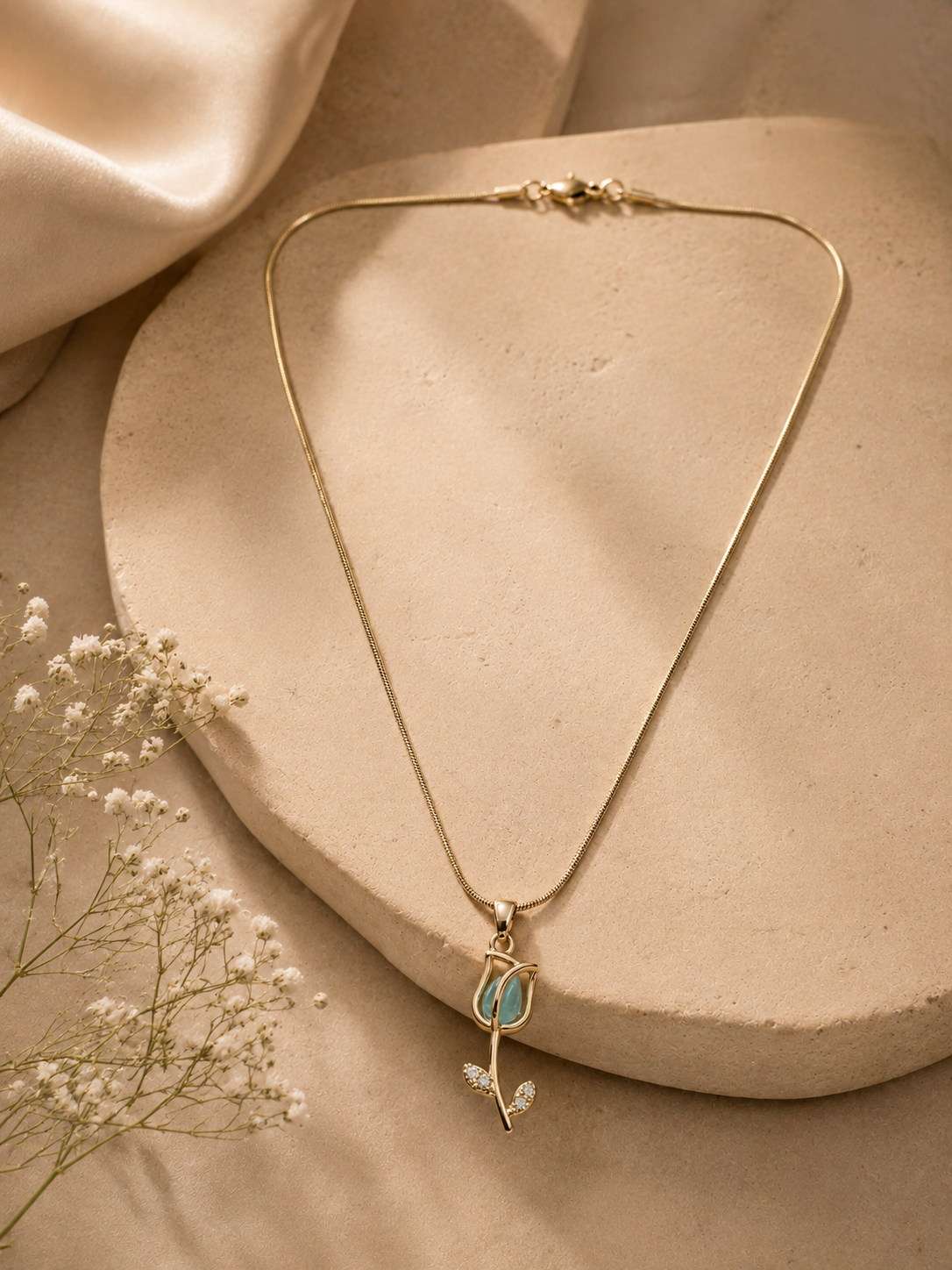 Seraya Vine Necklace