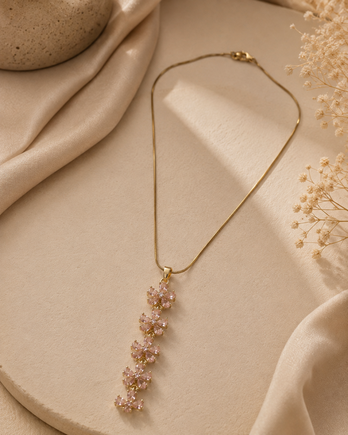 Rosalie Bloom Necklace