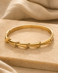 Contour Cuff