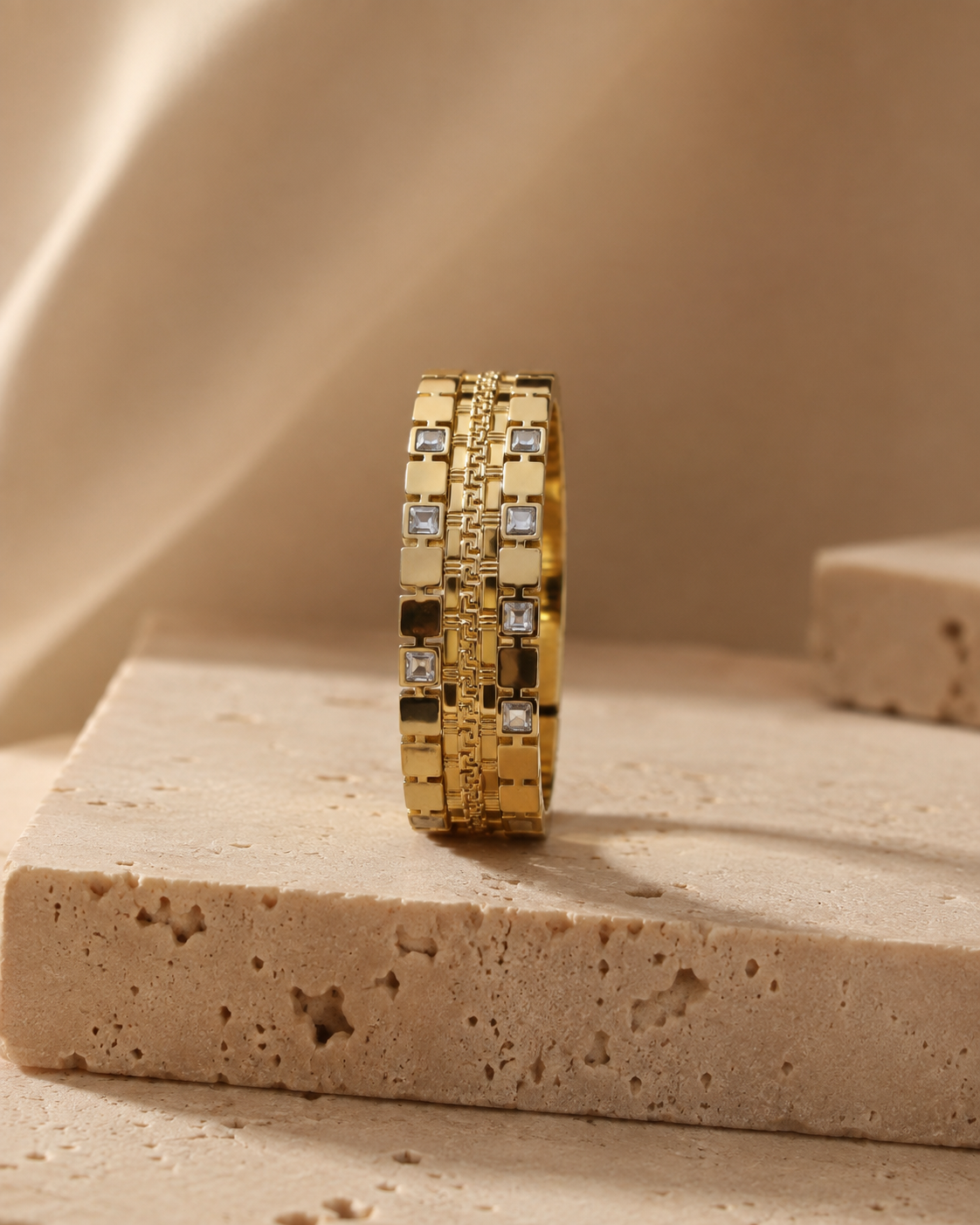Marcelline Link Cuff